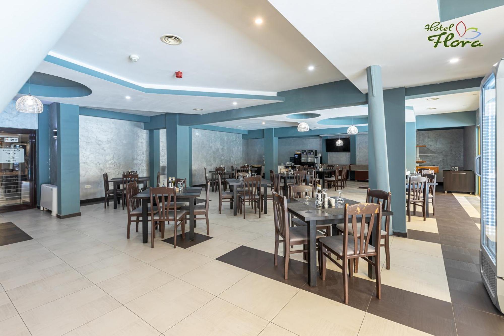 Hotel Flora Mamaia Extérieur photo