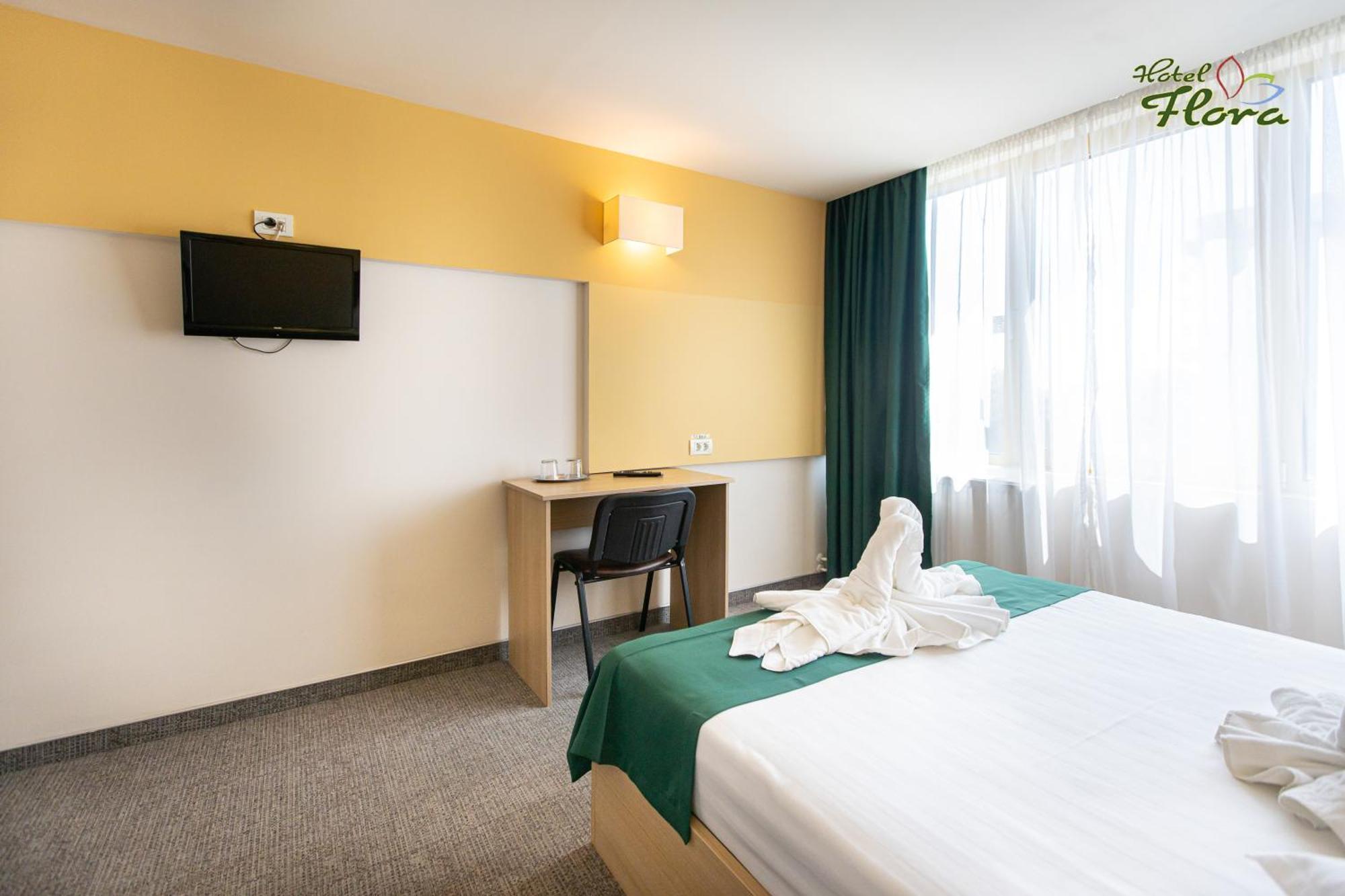 Hotel Flora Mamaia Extérieur photo